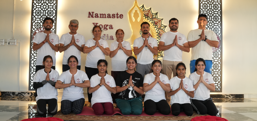 200 Hrs Yoga TTC in Rishikesh